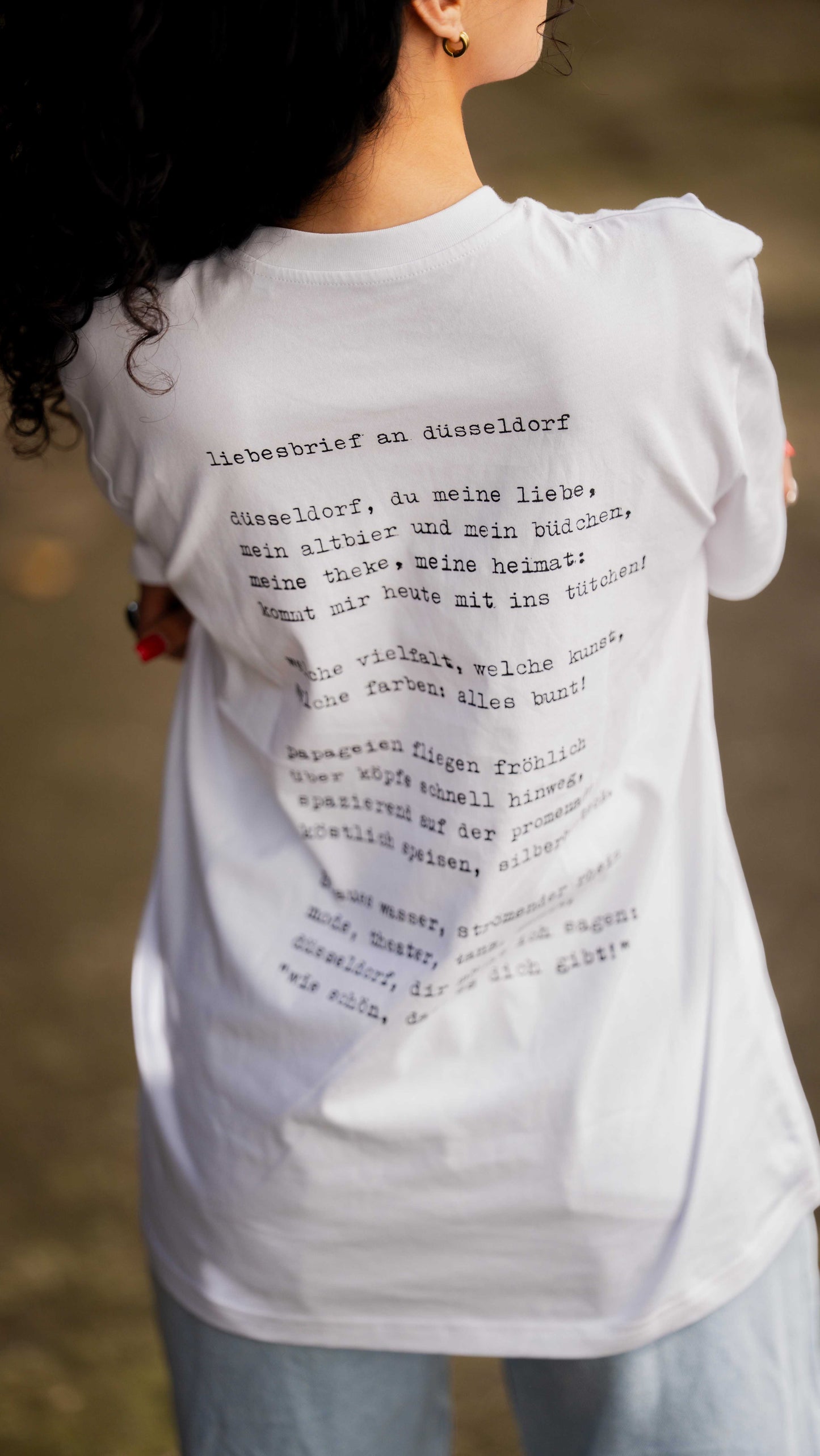 Drop 10/40 Liebesbrief an Düsseldorf von Luca Thiel